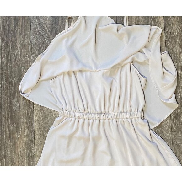 Show Me Your Mumu Caitlin Ruffle Maxi Dress OATMEAL Color Size Medium - Picture 5 of 13